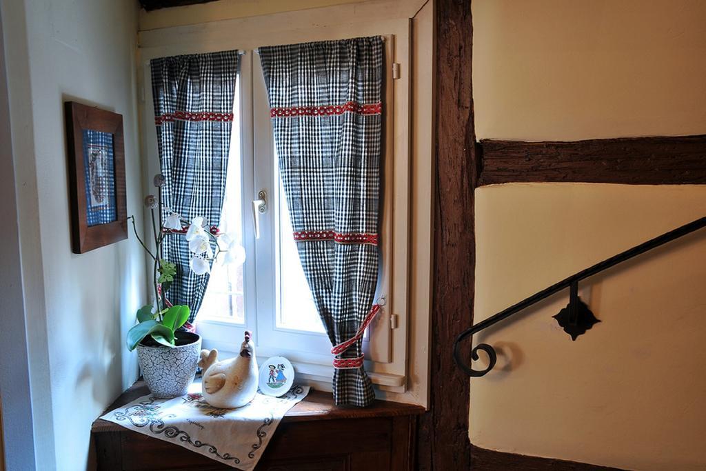 Gite Chez Marianne Riquewihr Room photo